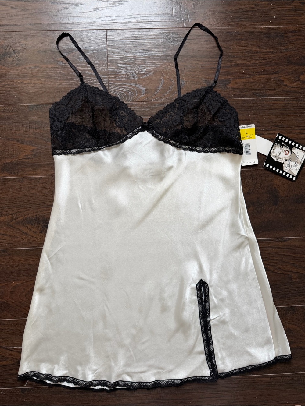Vintage Deadstock 90s Marilyn Monroe Warners Lace Chemise Slip Dress